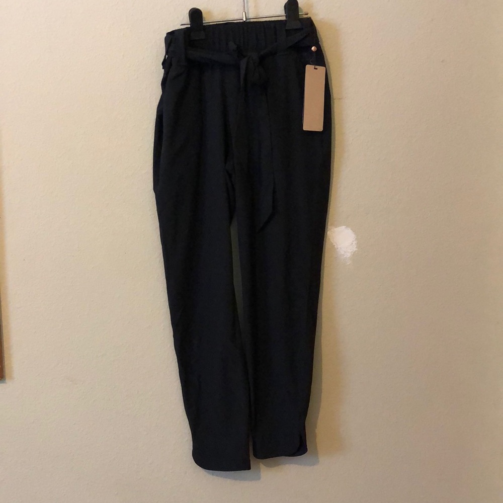 Calia by Carrie Underwood Tie waist jogger